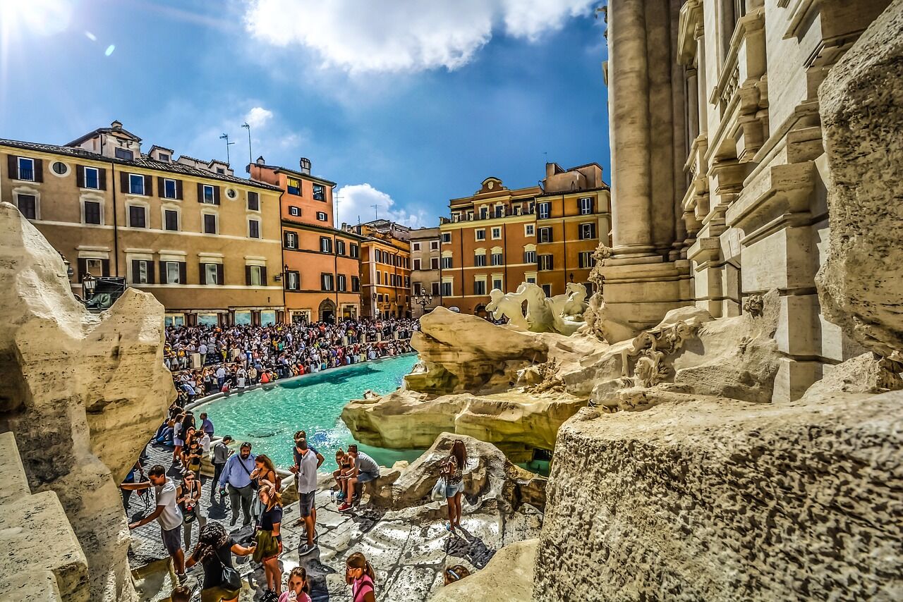 trevi fountain photoshoot